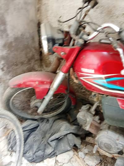 us baik sell Yamaha yD 100 kick slep hai bs baqi okay hai