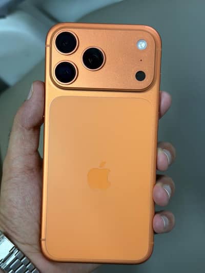 IPHONE 17 PRO MAX JV 256GB LLA WITH ORIGINAL CABLE AND BOX