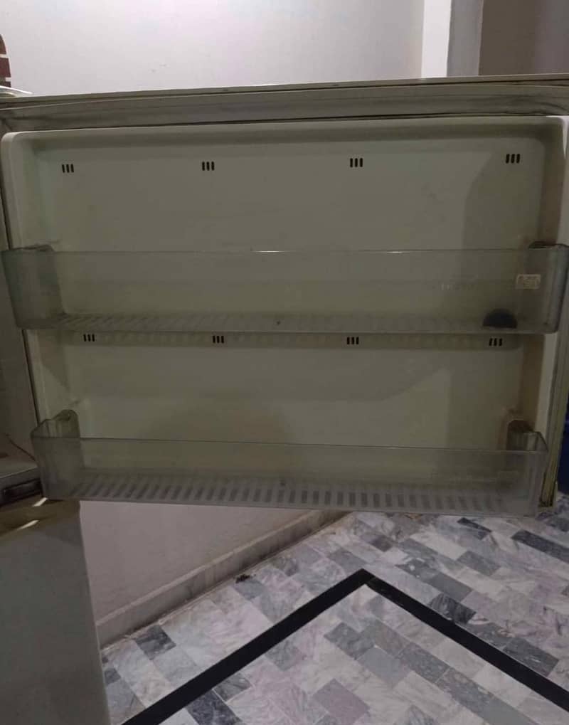 **Sharp Refrigerator Freezer** Original 5