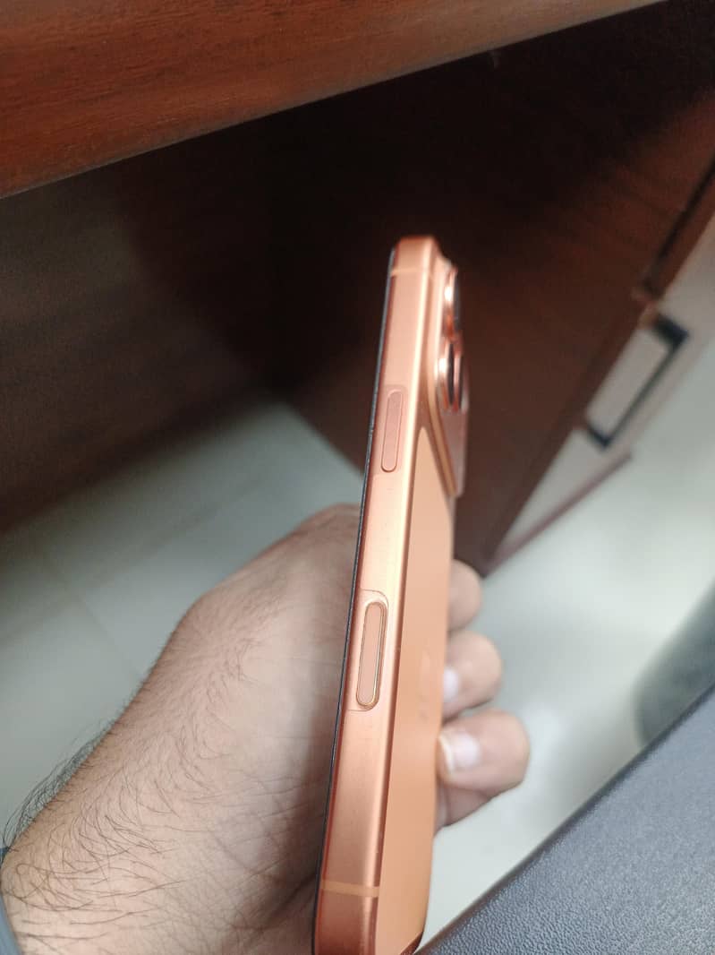 Apple iPhone 17 Pro 1