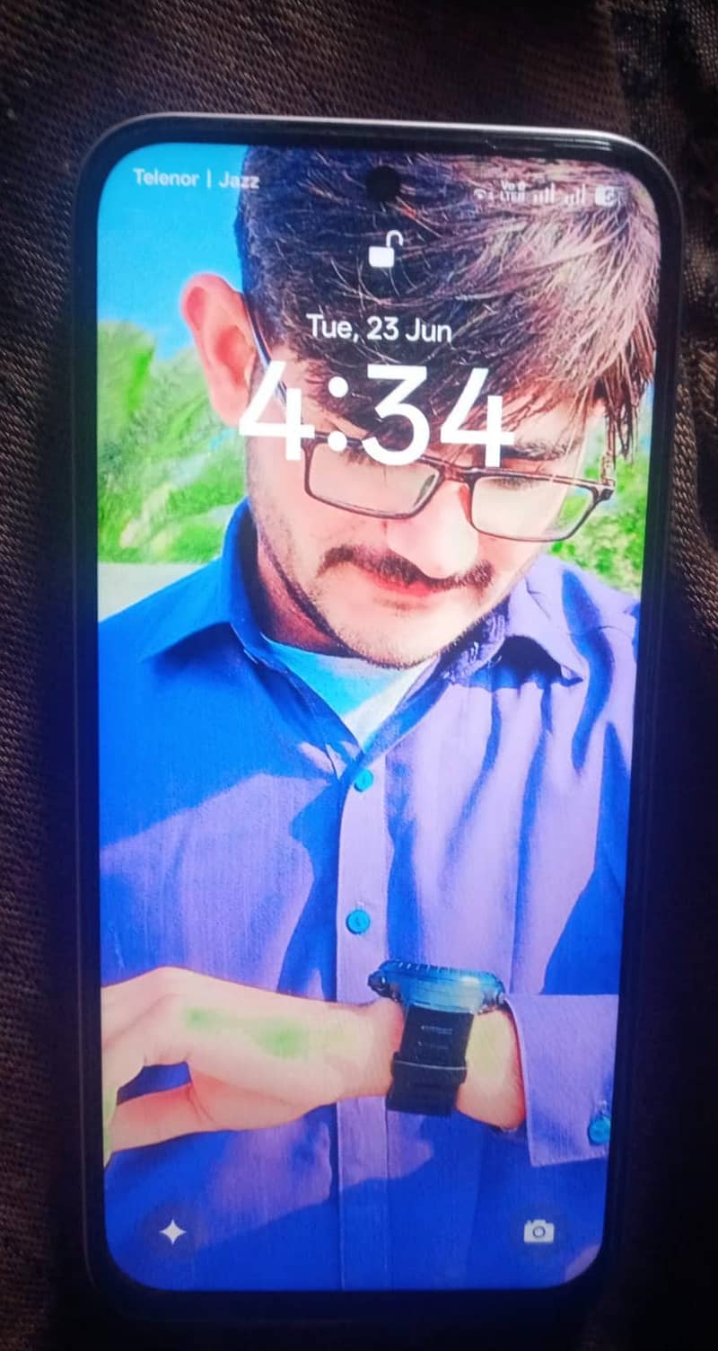 OPPO A6 0