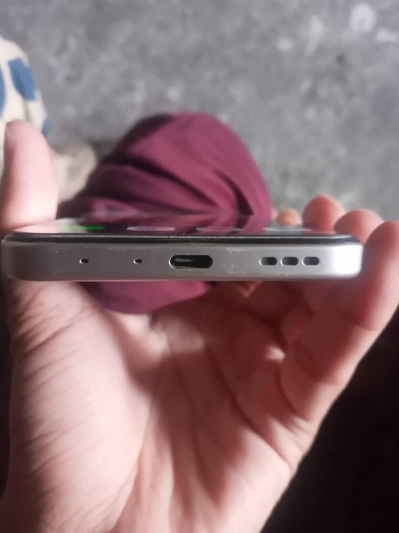 OPPO A6 5