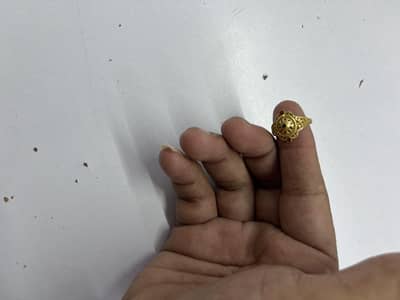 Gold ring urgently sel contact me03141283816