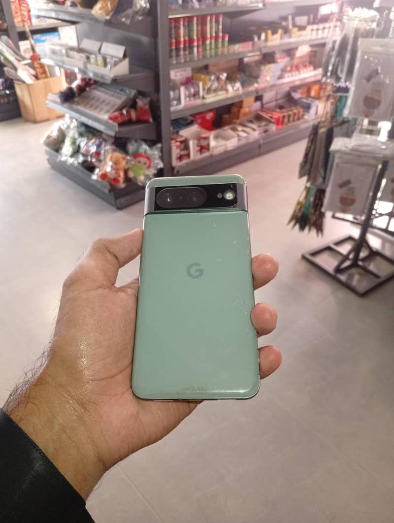Google pixel 8 2