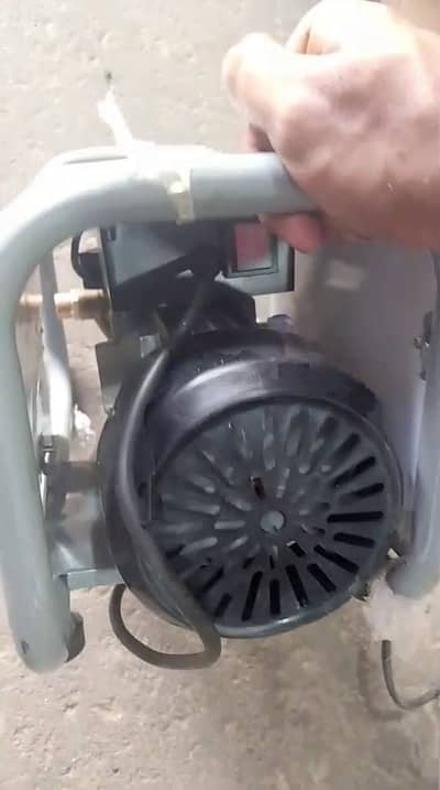 IMPORTED CAR WASHER