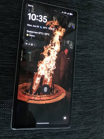 Google pixel 7a 8gb 128gb 10/10 PTA not refurb