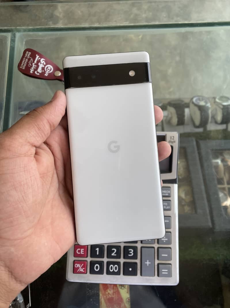 Google Pixel 6a 4