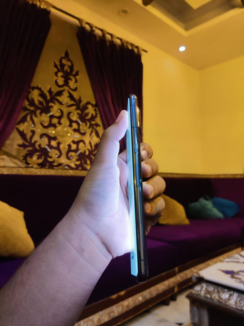 Google Pixel 7 Pro 4