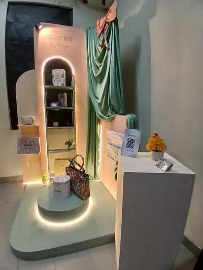 Designer  Book shelve Photo booth home decorative shelf for sale