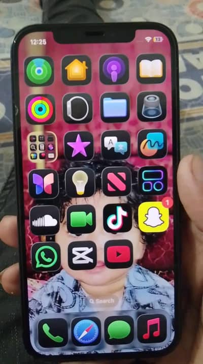 Apple iPhone 12