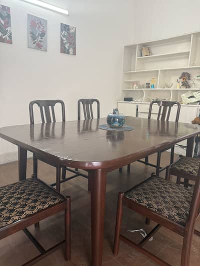 6-Seater Wooden Dining Table Set – Urgent Sale