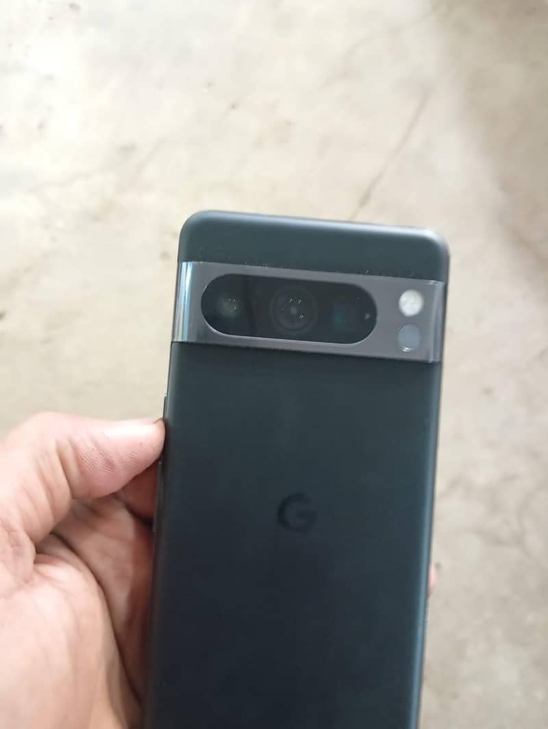 Google Pixel 8 Pro 1
