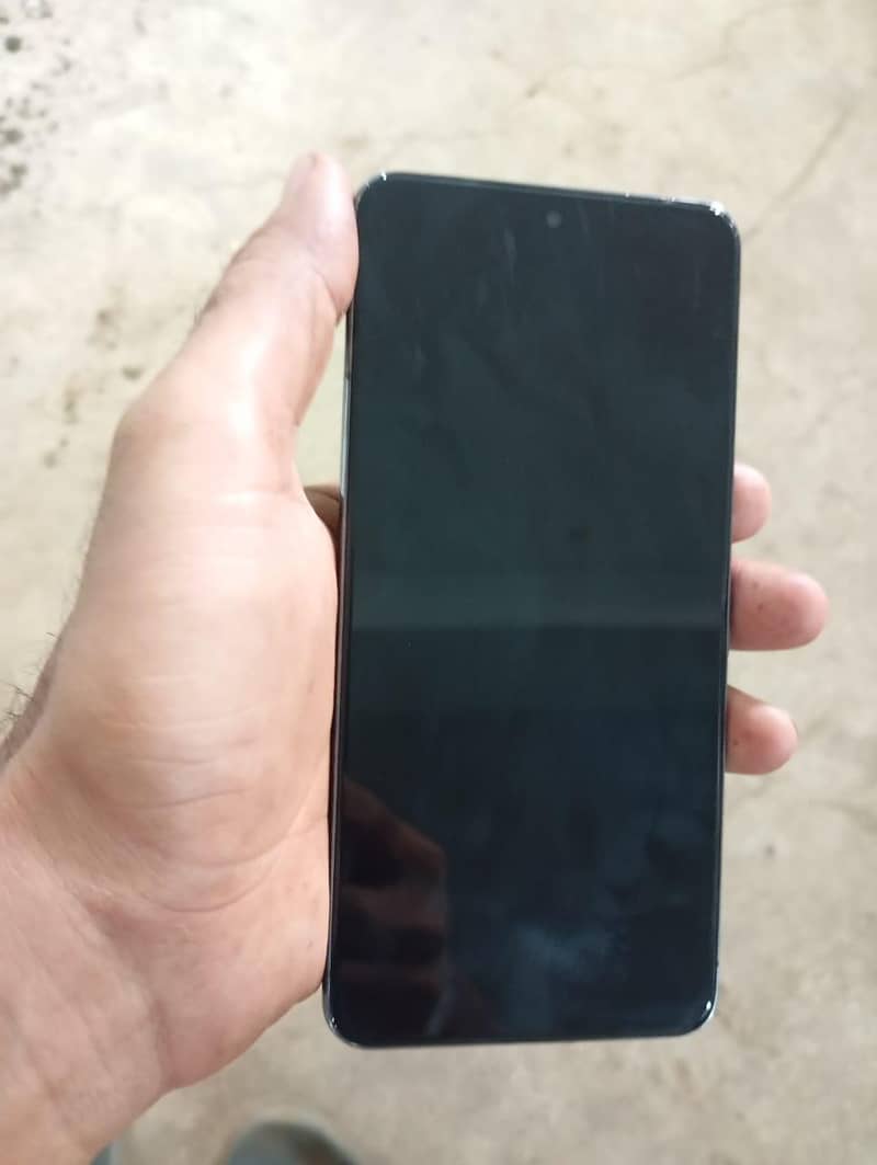 Google Pixel 8 Pro 4
