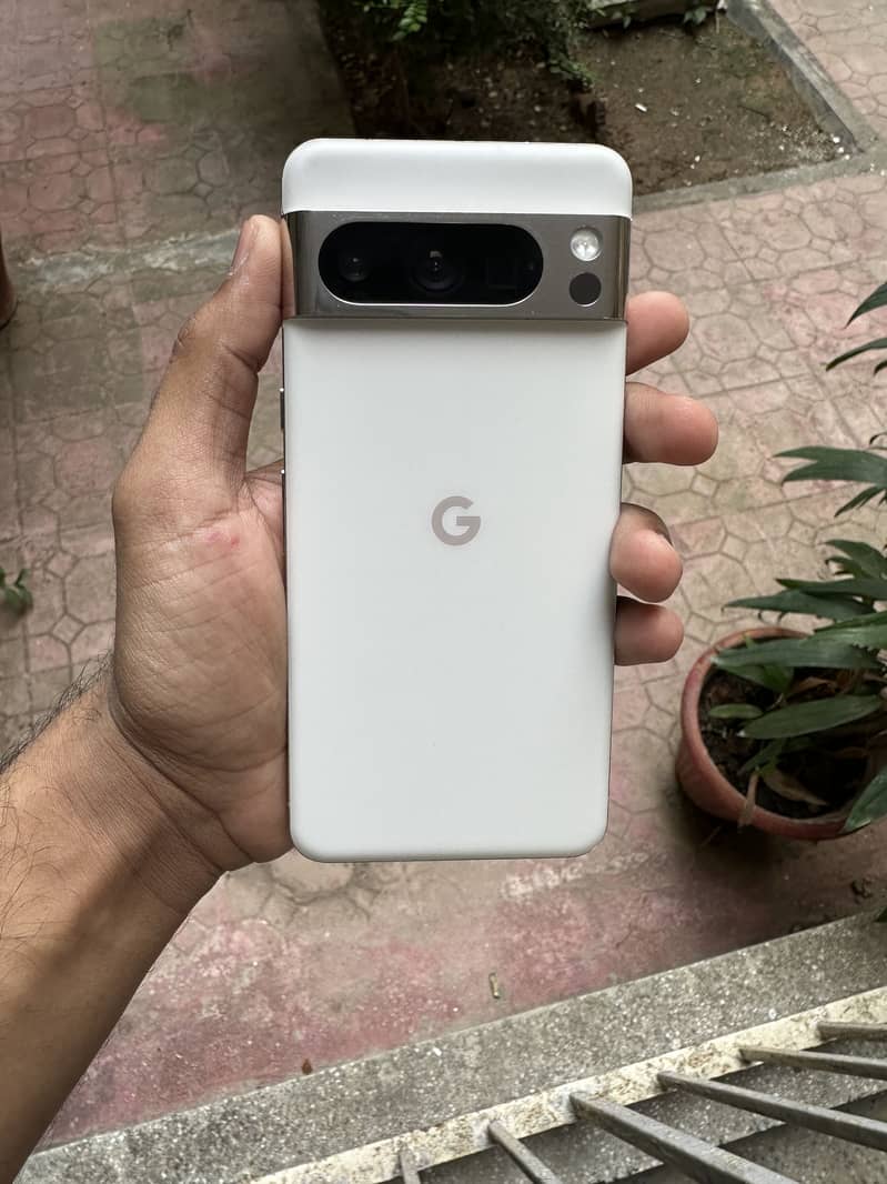 Google Pixel 8 Pro 0