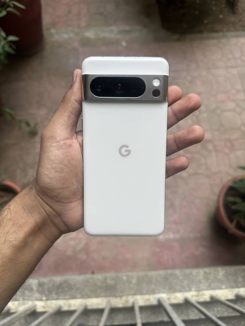 Google Pixel 8 Pro 1