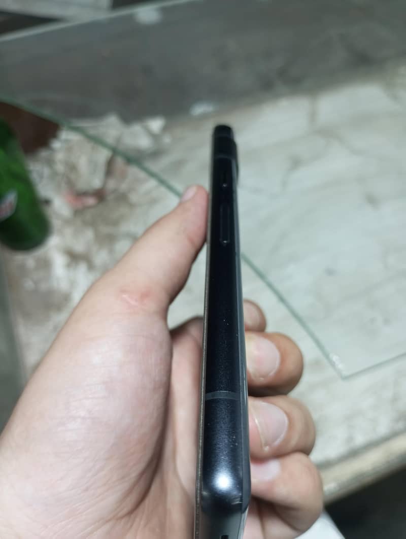 Google Pixel 7a 5