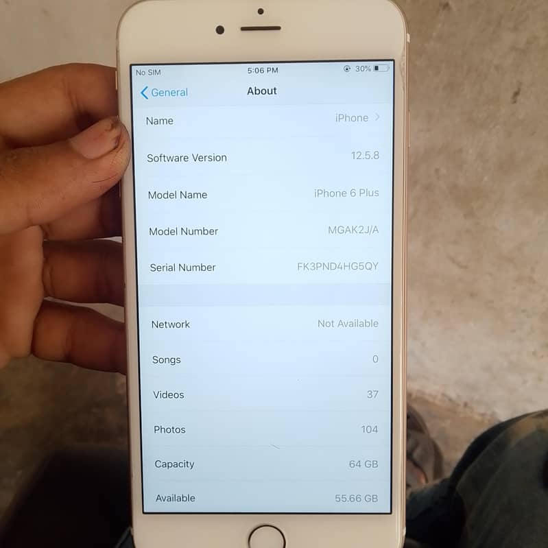 Apple iPhone 6 Plus 3