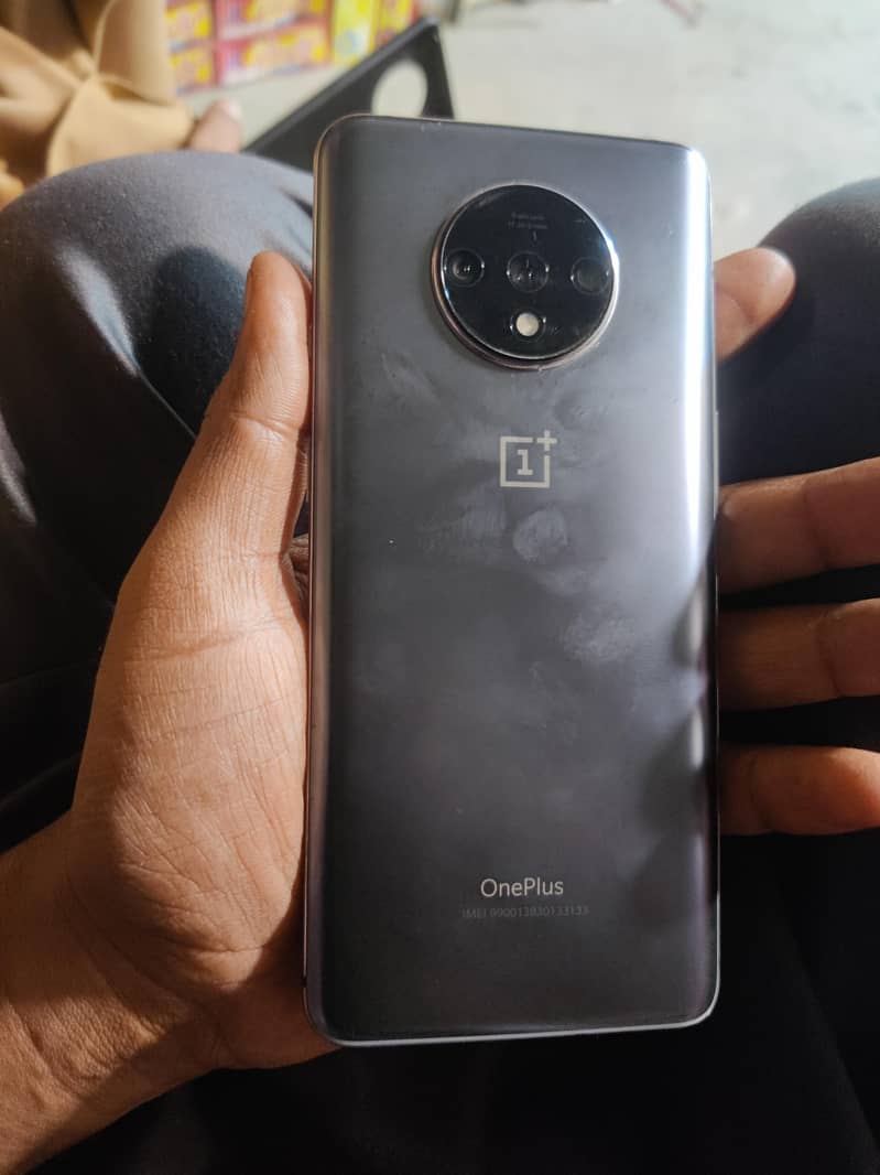 One Plus 7T 1