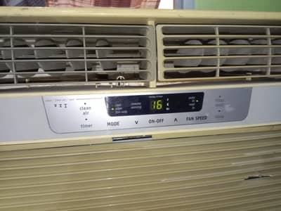 1.25 ton window AC with Saplay