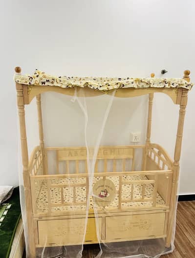 Baby cot/ bed