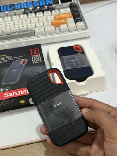 Sandisk Extreme 1 tb and 2 tb External portable SSD