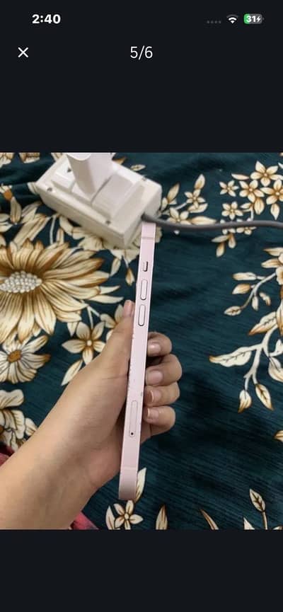 Apple iPhone 13