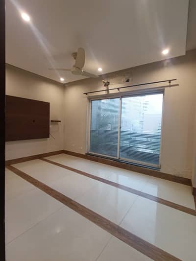 1 kanal full house for Rent in cantt sarvar Road Lahore