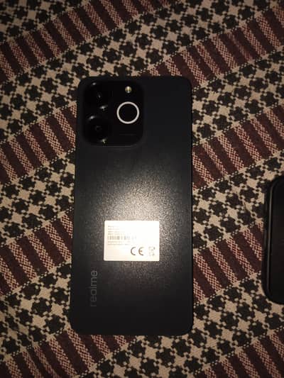 Realme not 70 6 128 03334723717