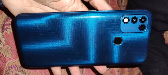 Infinix Hot 11 Play