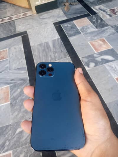 Apple iPhone 12 Pro