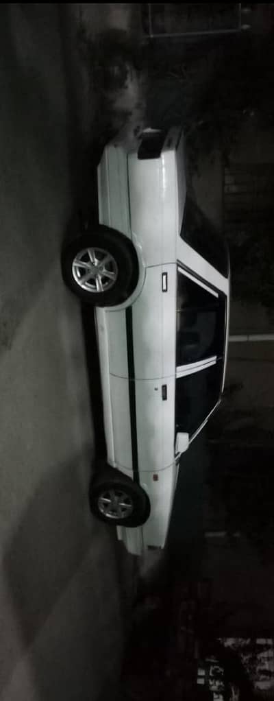 Nissan Sunny 1987