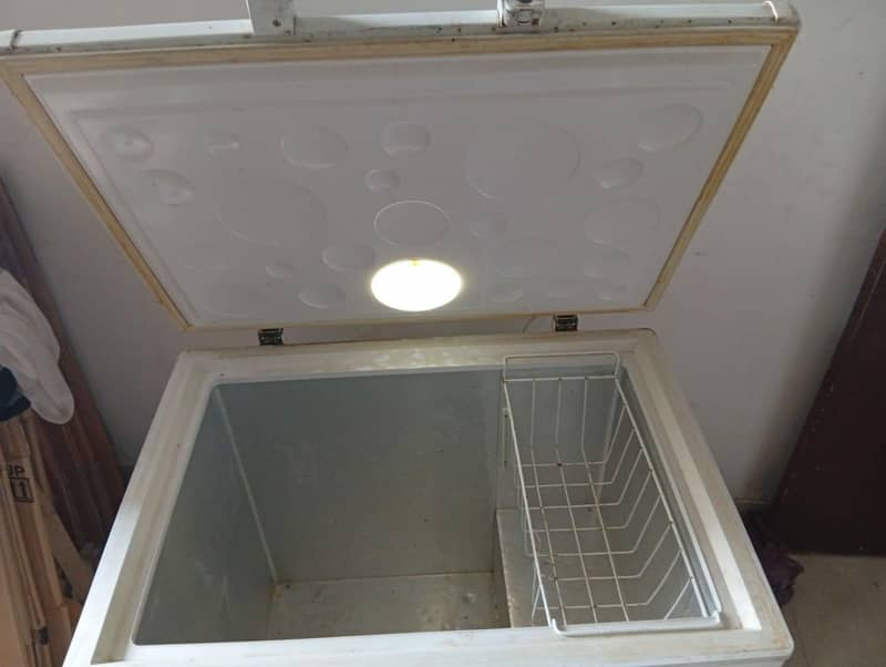 deep freezer 1