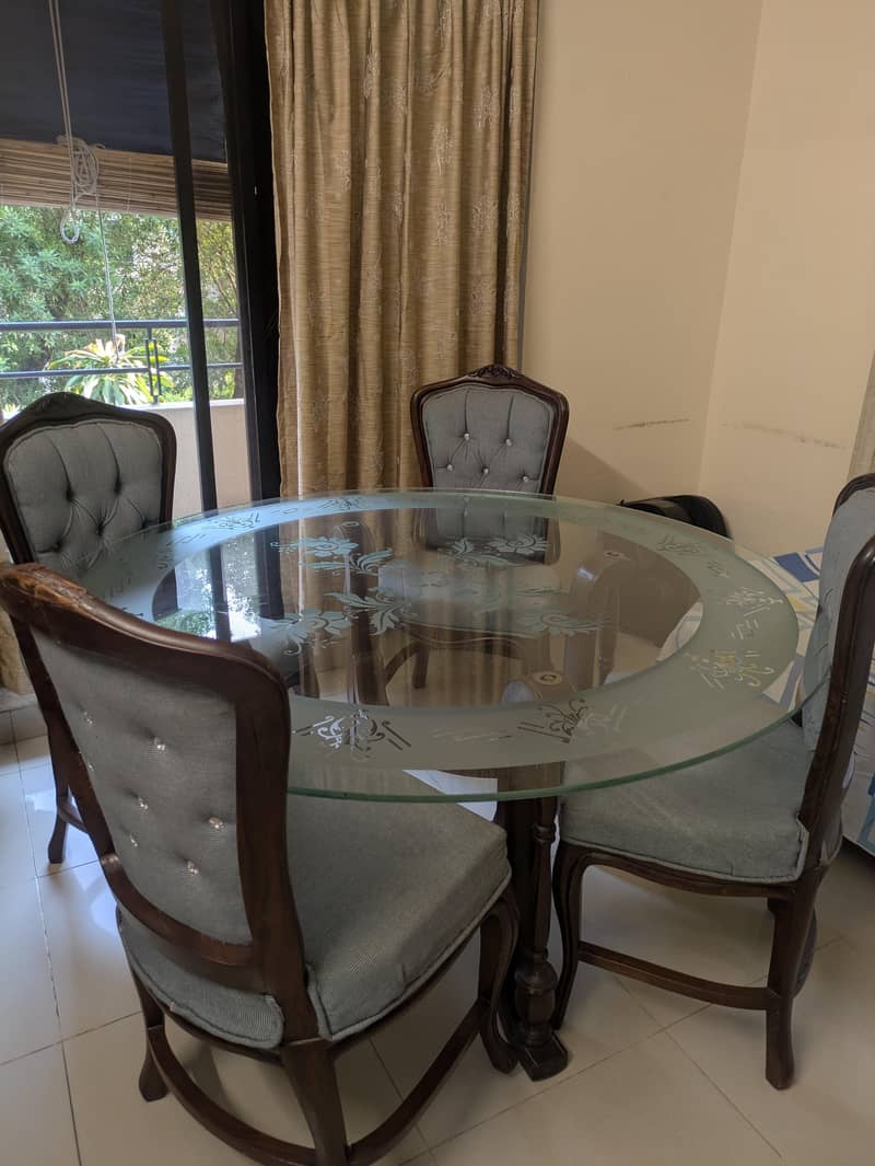dining table 0