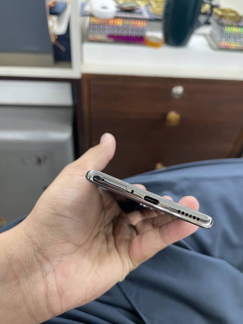 Tecno CAMON 40 Pro 3