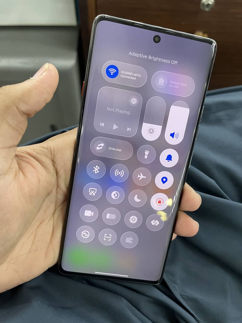 Tecno CAMON 40 Pro 10