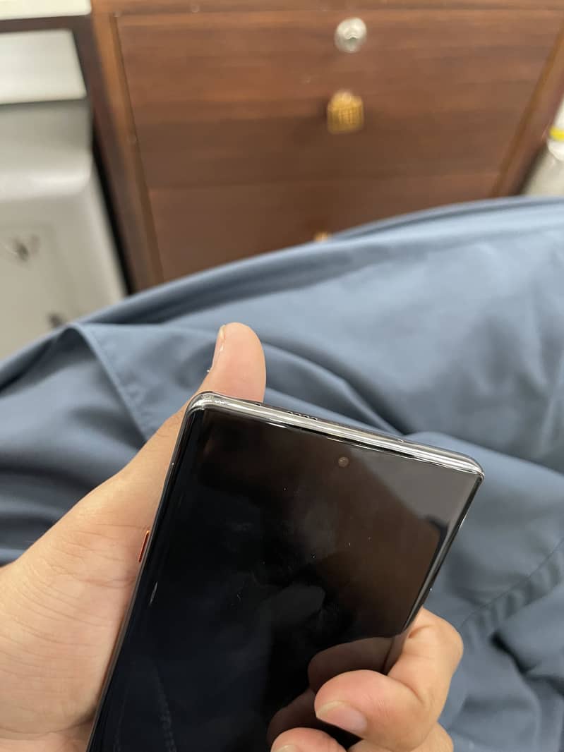 Tecno CAMON 40 Pro 14