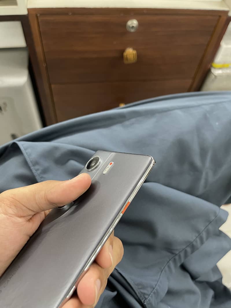 Tecno CAMON 40 Pro 22