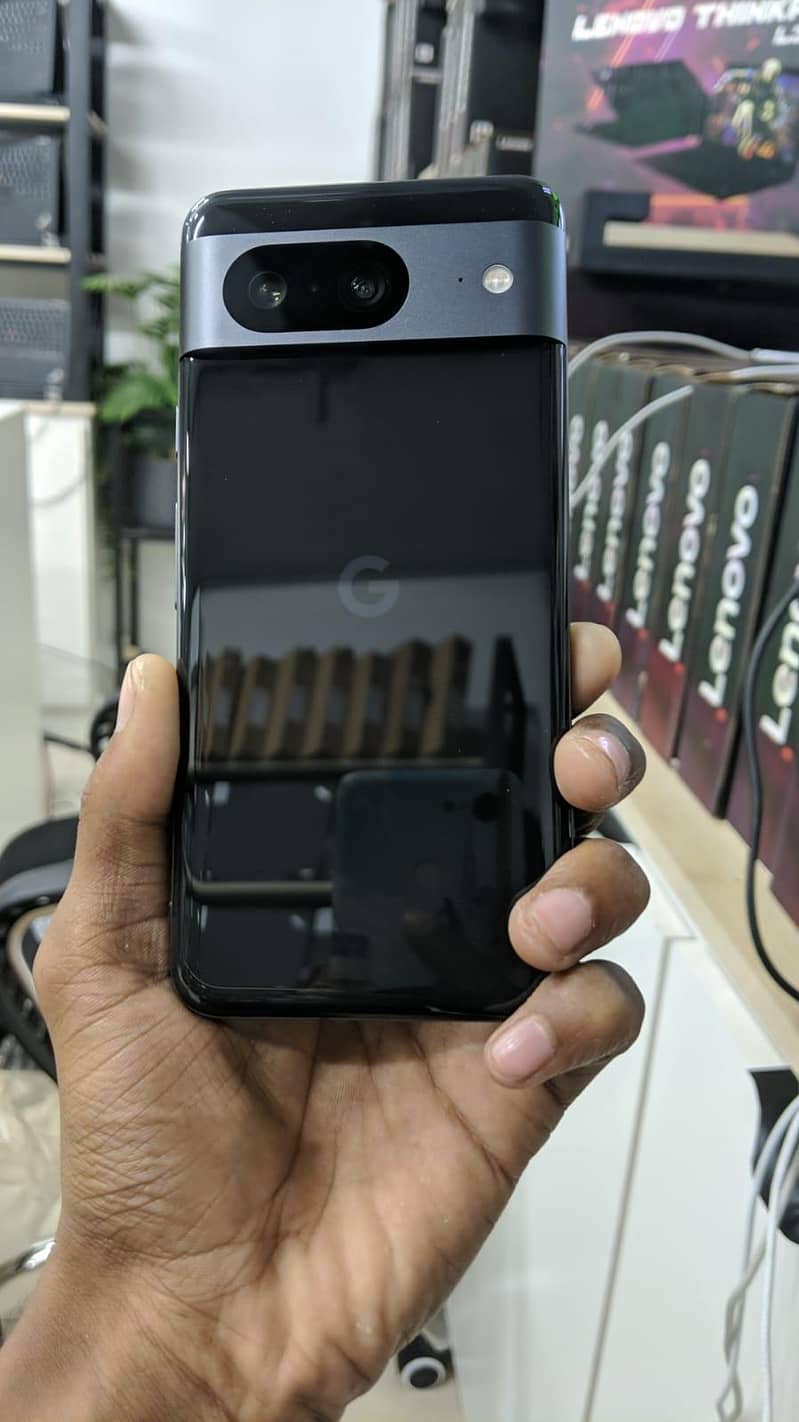 Google Pixel 8 1