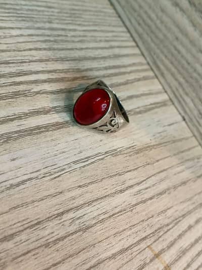 Silver ring and original yaqoot