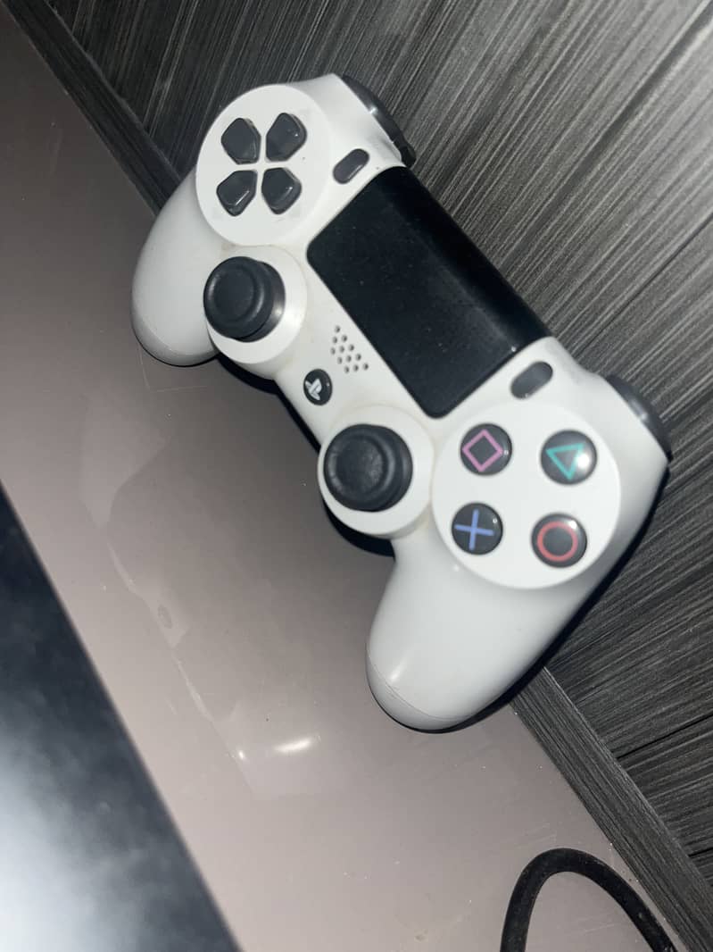Playstation 4 2