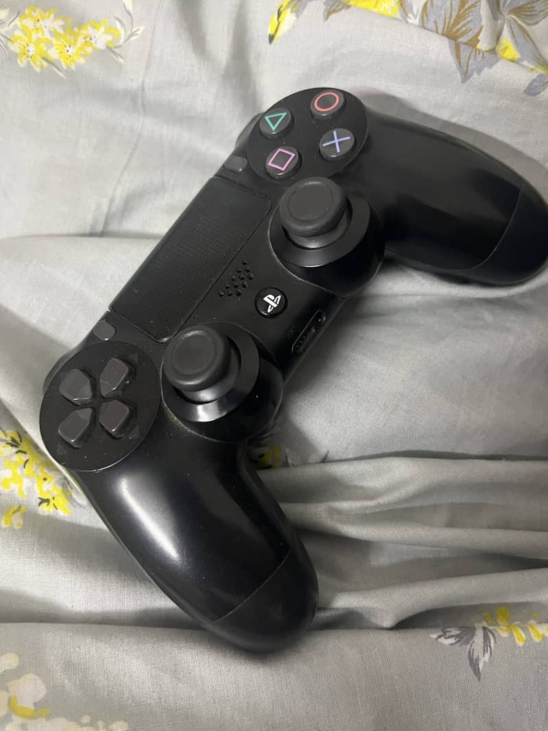 Playstation 4 3