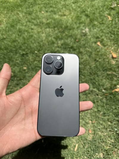 Apple iPhone 14 Pro non pta sim working waterpack. Phone = 03053258980
