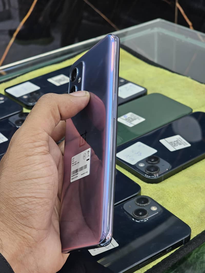 One Plus 9 5