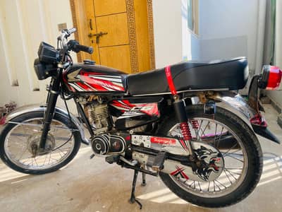 Honda 125 model 2018 lahore registered All documents complete