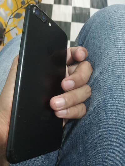 Urgent sale Apple iPhone 7 Plus
