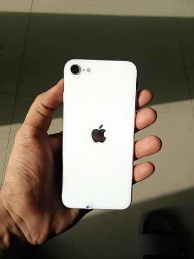 Apple iPhone SE
