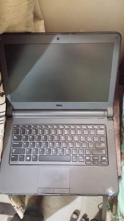 Dell Latitude 3340 Core i3 | 4GB RAM | 500GB HDD | Original Charger
