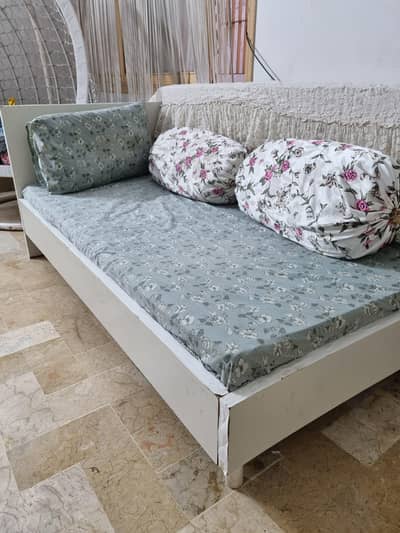 Single bed with Mattress for Urgent sale