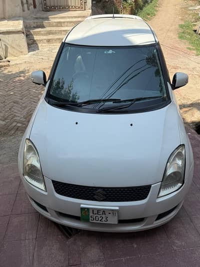 Suzuki swift 2011 lash condition for sale