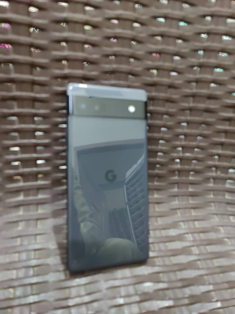 Google Pixel 6a 1